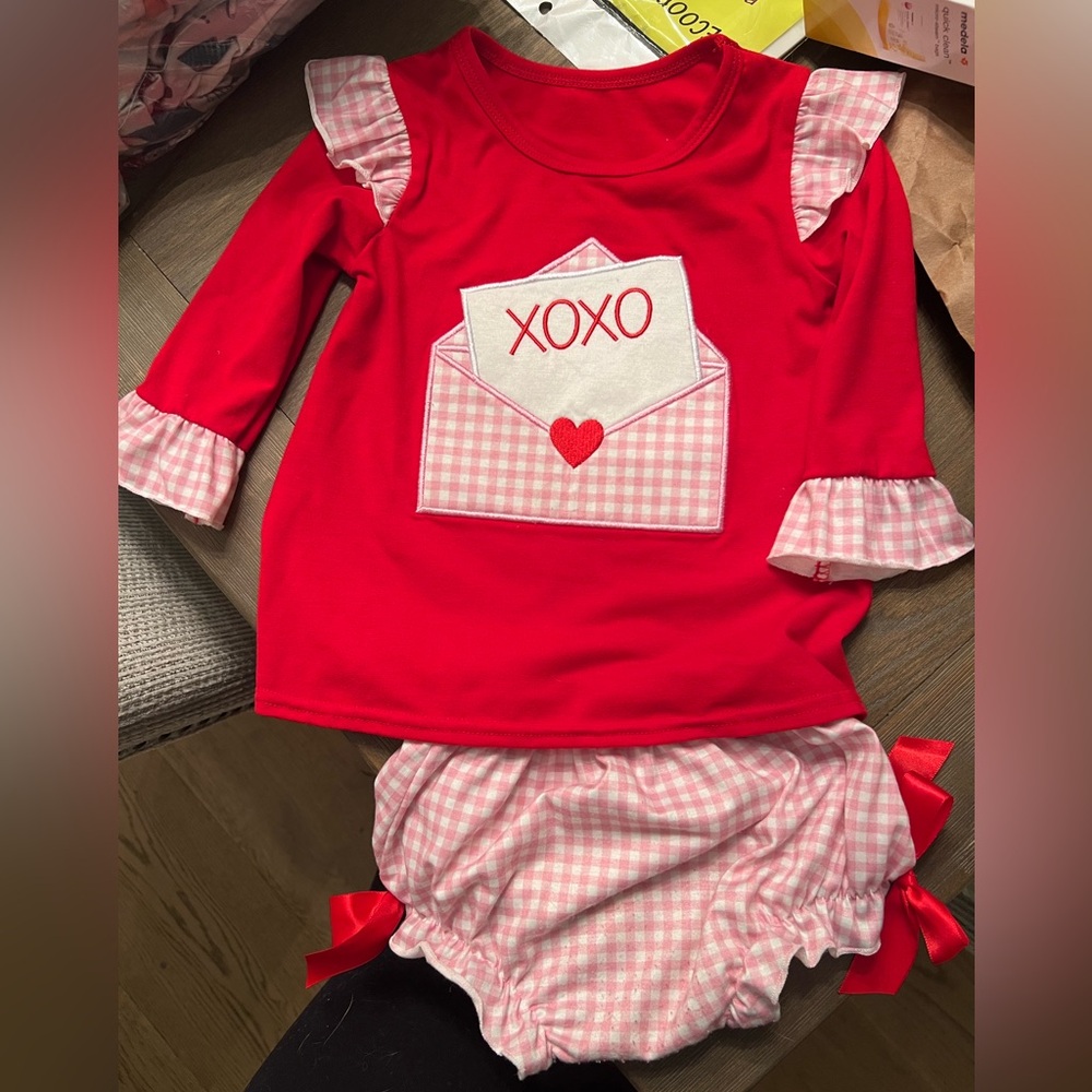 Xoxo Valentine outfit
